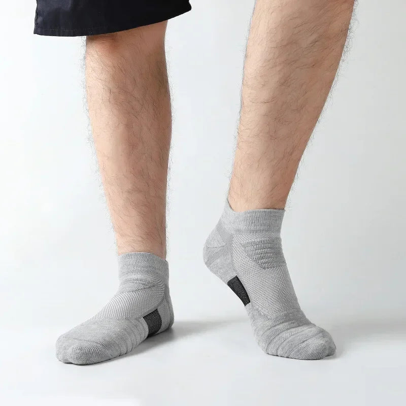 HSS 6 Pairs New Men Sports Running Fitness Flight Short Tube Socks Women's Towel Bottom Basketball Socks Solid Color Black Socks