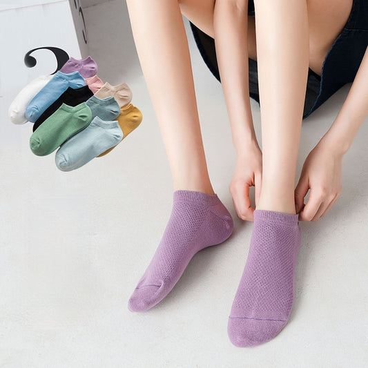 HSS Brand Spring and summer new ladies thin simple breathable shallow mouth socks Pure color mesh invisible boat socks